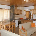 Casa Da Eira Em - Familiar Com Piscina בית כפרי