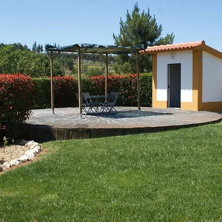 Casa Da Eira Em - Familiar Com Piscina Landhaus *