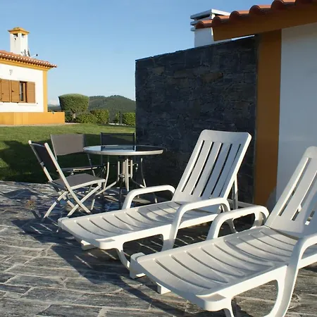 Casa Da Eira Em - Familiar Com Piscina Landhaus *