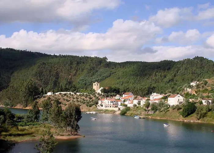 Casa Da Eira Em - Familiar Com Piscina ドルネス